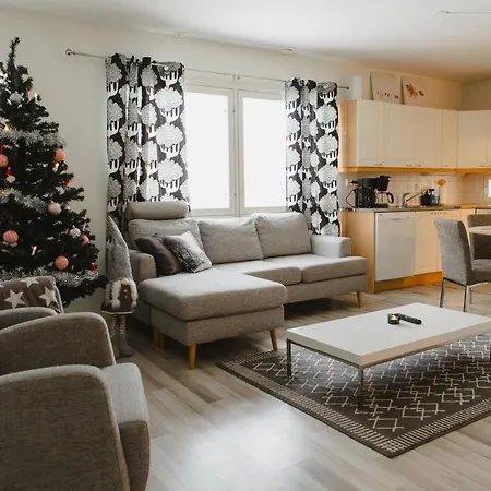 Paritalohuoneisto Laehellae Joulupukin Pajakylaeae Rovaniemi Exterior foto