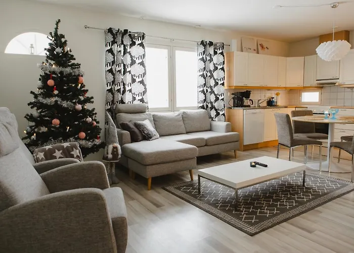 Paritalohuoneisto Laehellae Joulupukin Pajakylaeae