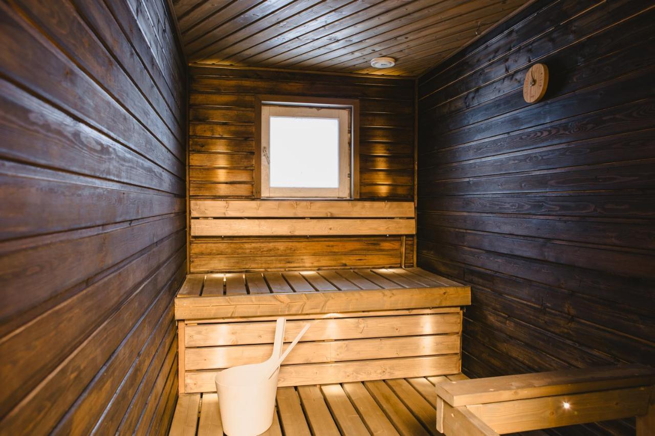 Paritalohuoneisto Laehellae Joulupukin Pajakylaeae Appartement *